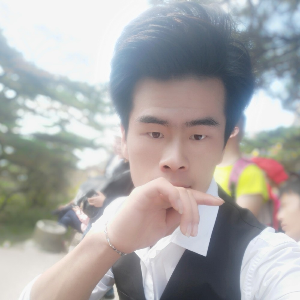 南拥夏栀的照片