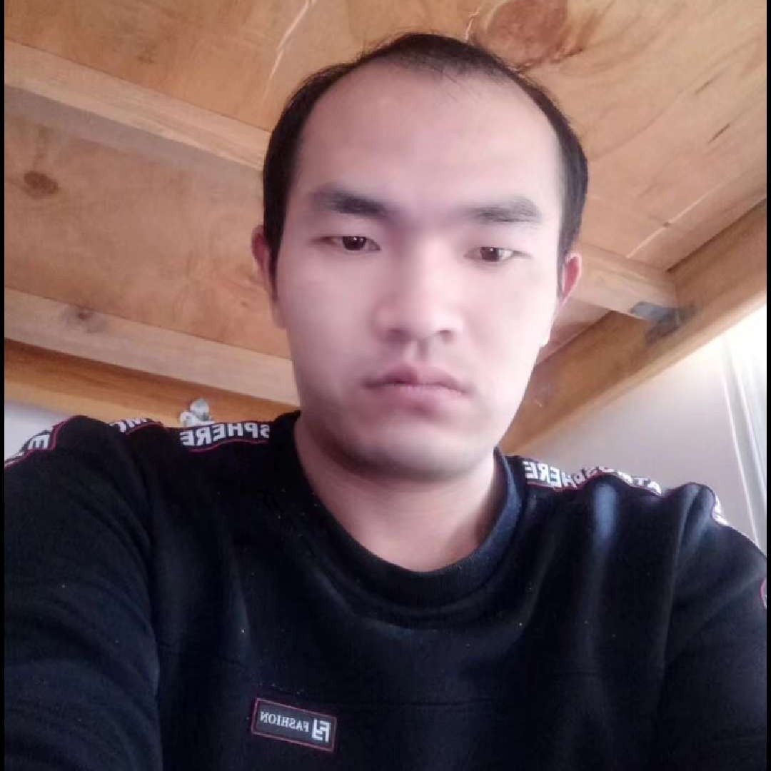 鲤鱼蹁跹咖啡豆的照片