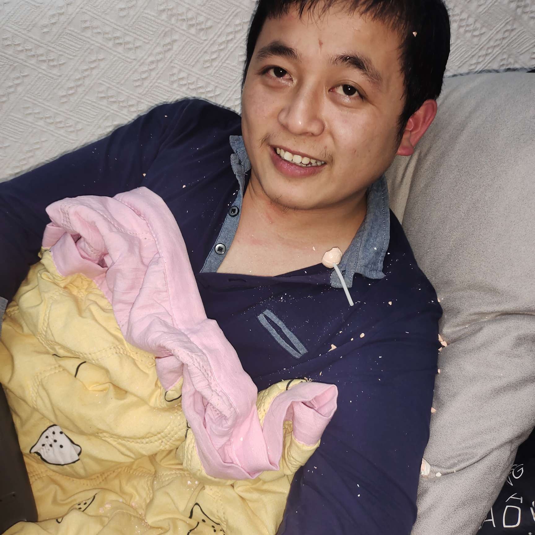 大山泪了强健的照片