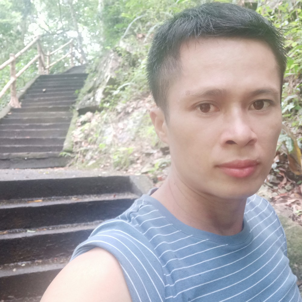 动听漫步笑靥的照片
