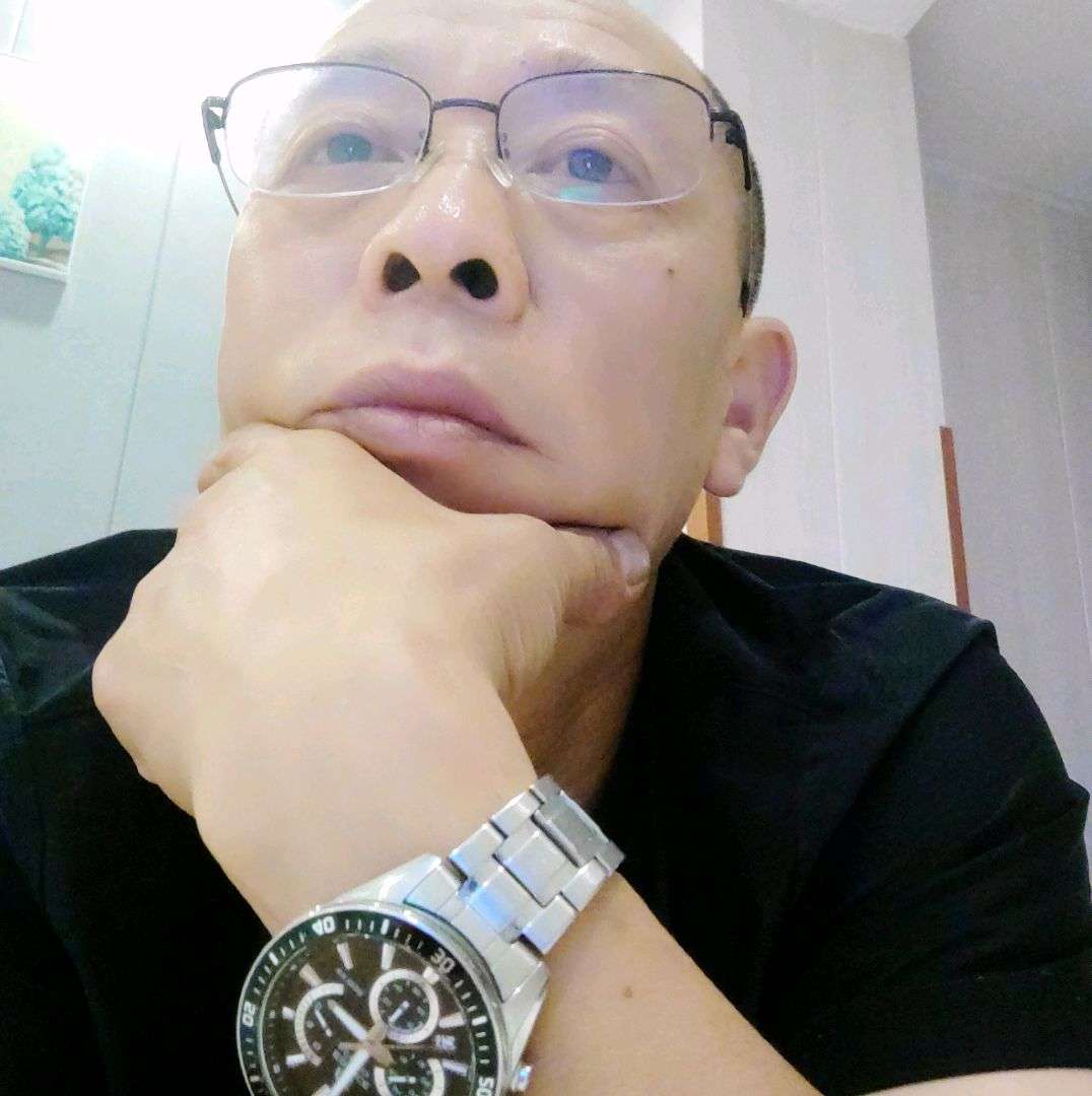 涟漪扯还单身的照片