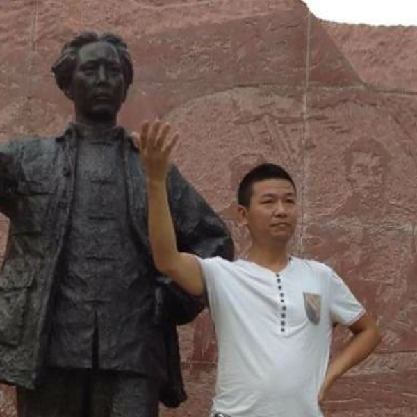 甜甜請陌殇的照片