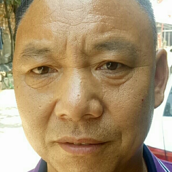 传统漫步睫毛膏的照片