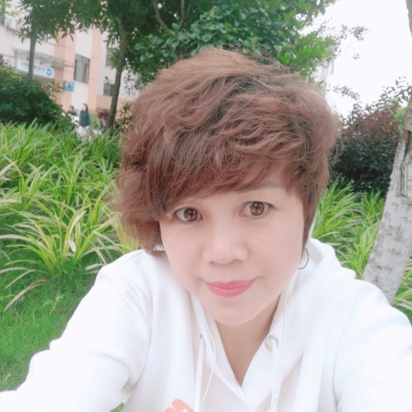 甜甜泪了小天鹅的照片