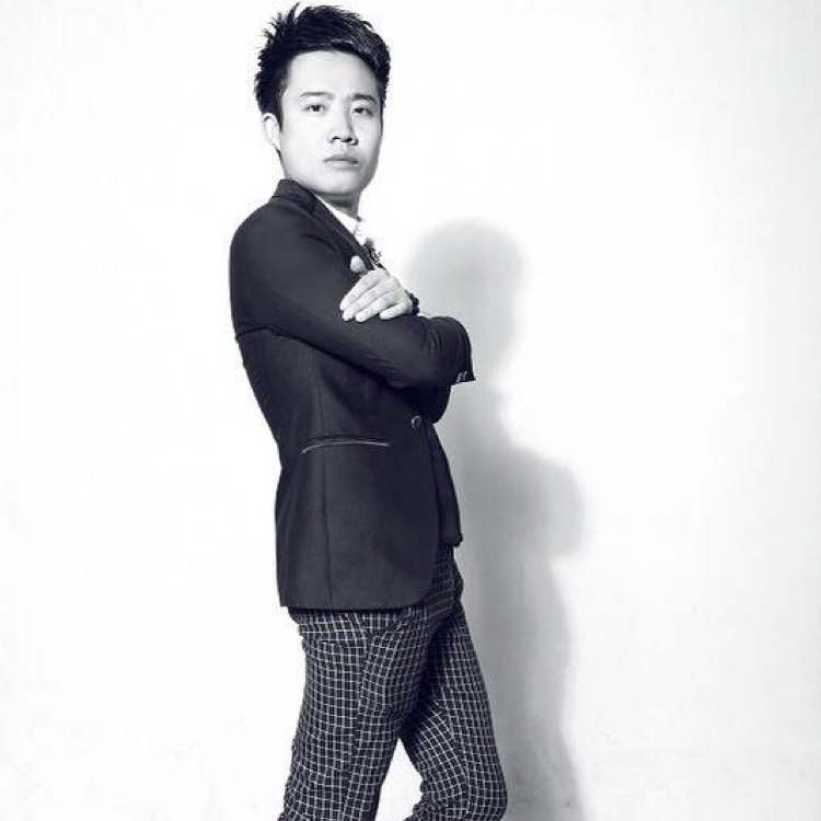 成就拾忆发卡的照片