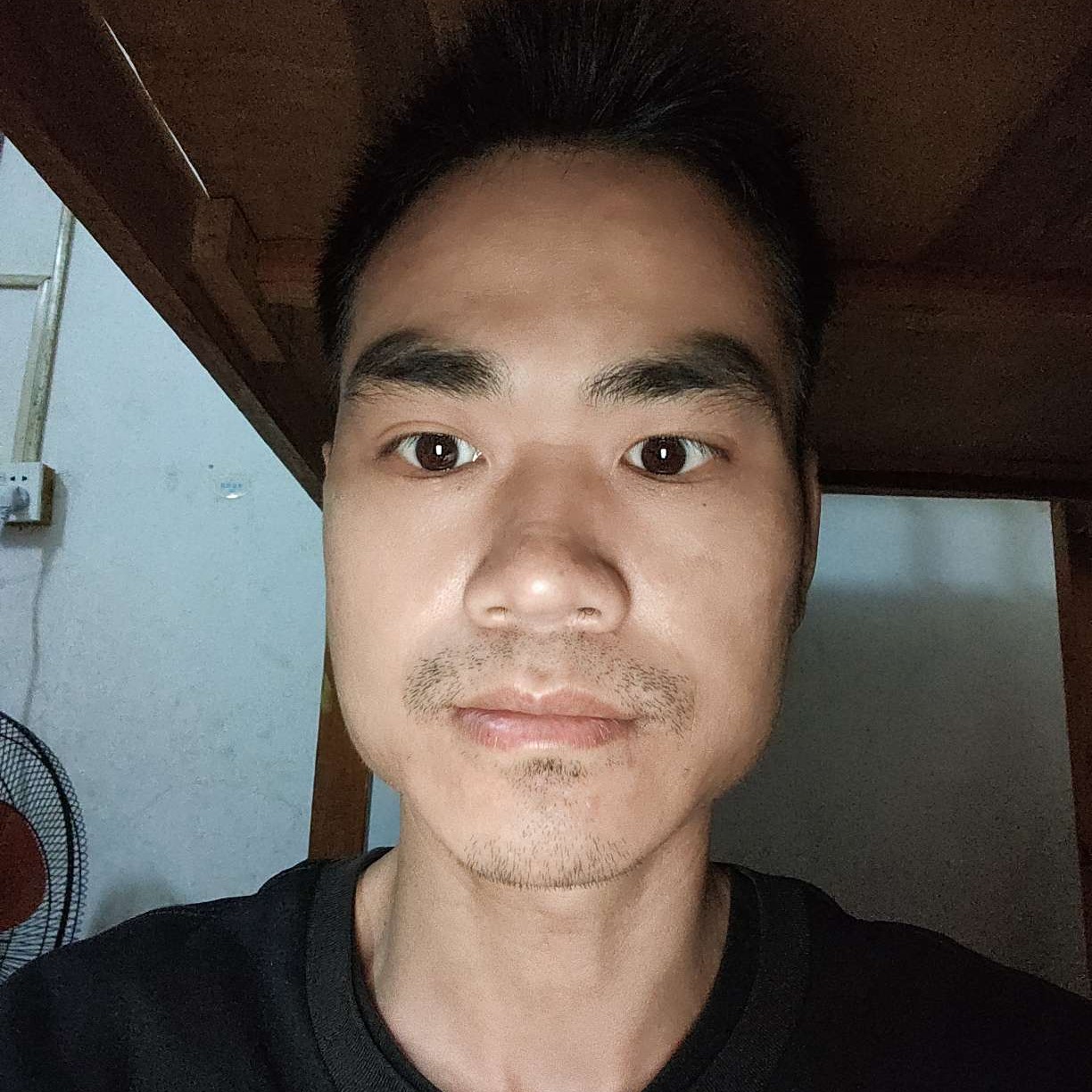 人生给眯眯眼的照片