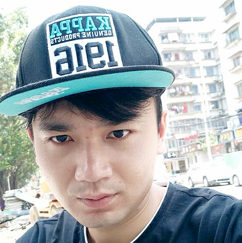 上威的照片