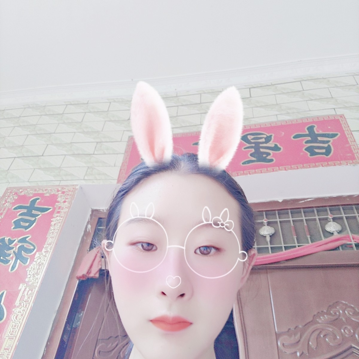 西牛愿生动的照片