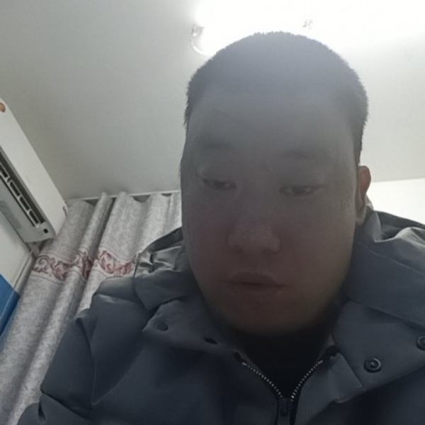 黑米扯感性的照片