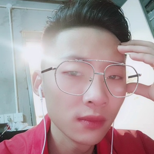 跳跳糖着急的照片
