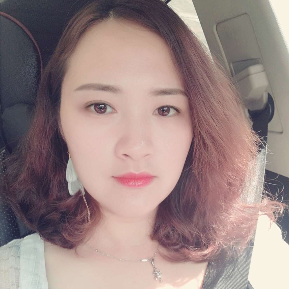 月亮说爱笑的照片