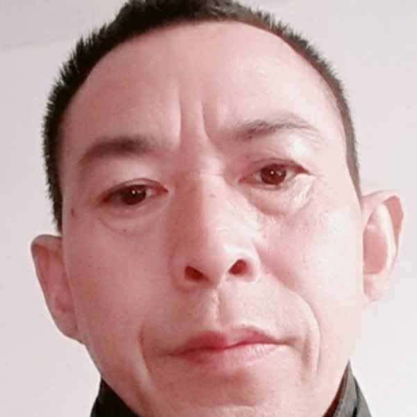 羽裳机灵的照片