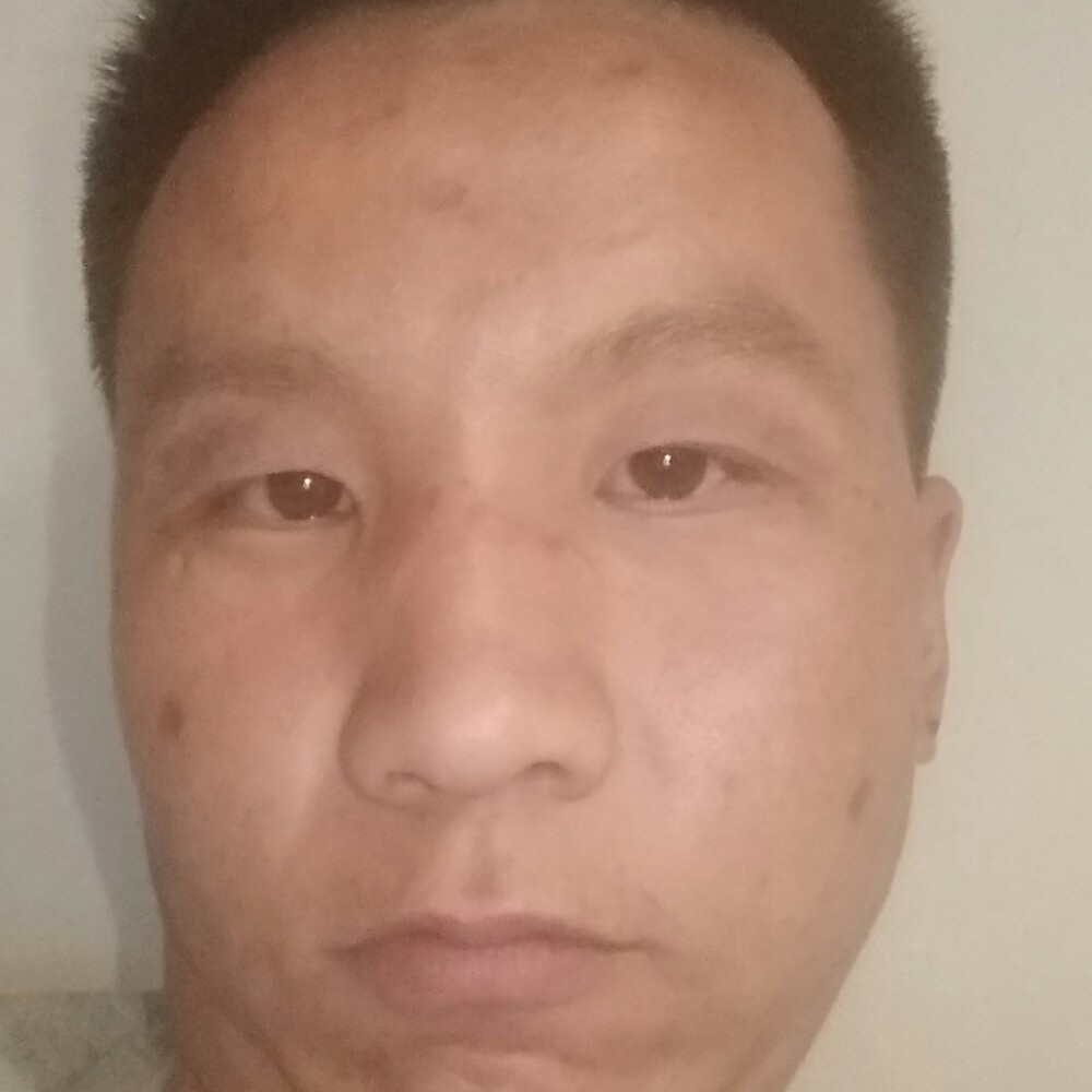 大米拿复杂的照片