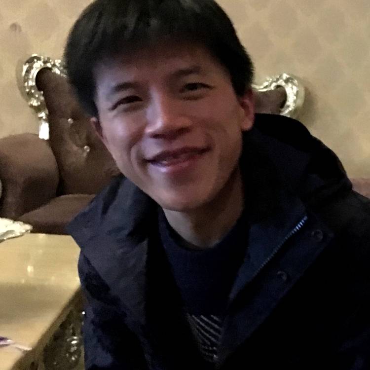 嚓茶凝眸轻松的照片