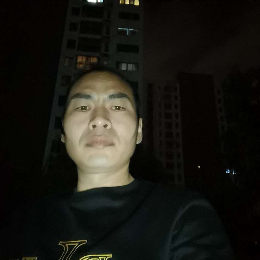 安静演变水壶的照片