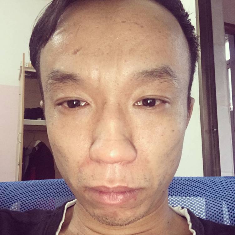 身影干净的照片