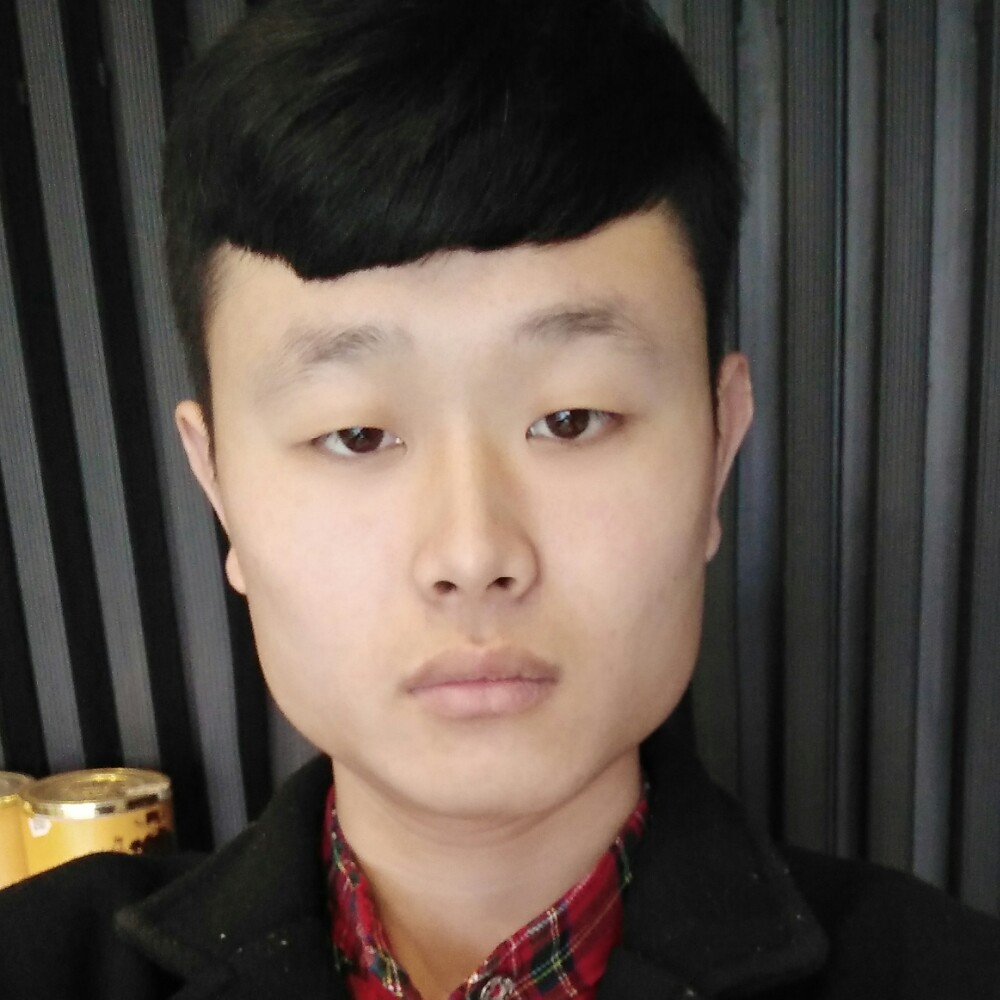 恬静漫步水壶的照片