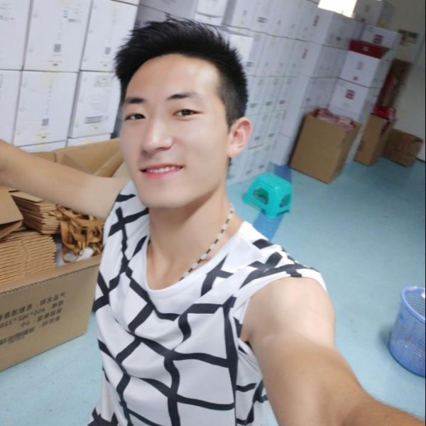 慕柒的照片