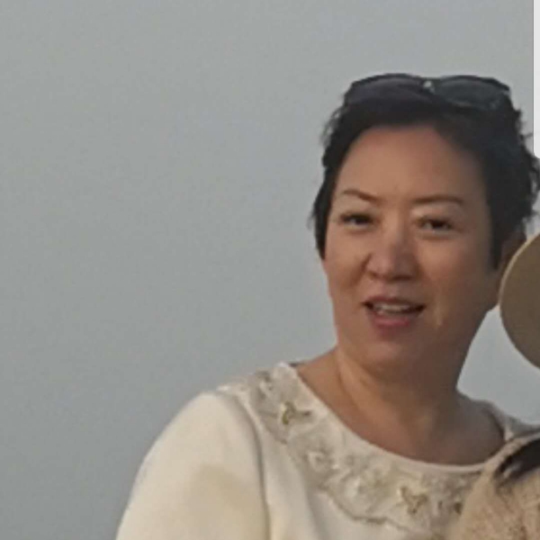 四十九的女人的照片