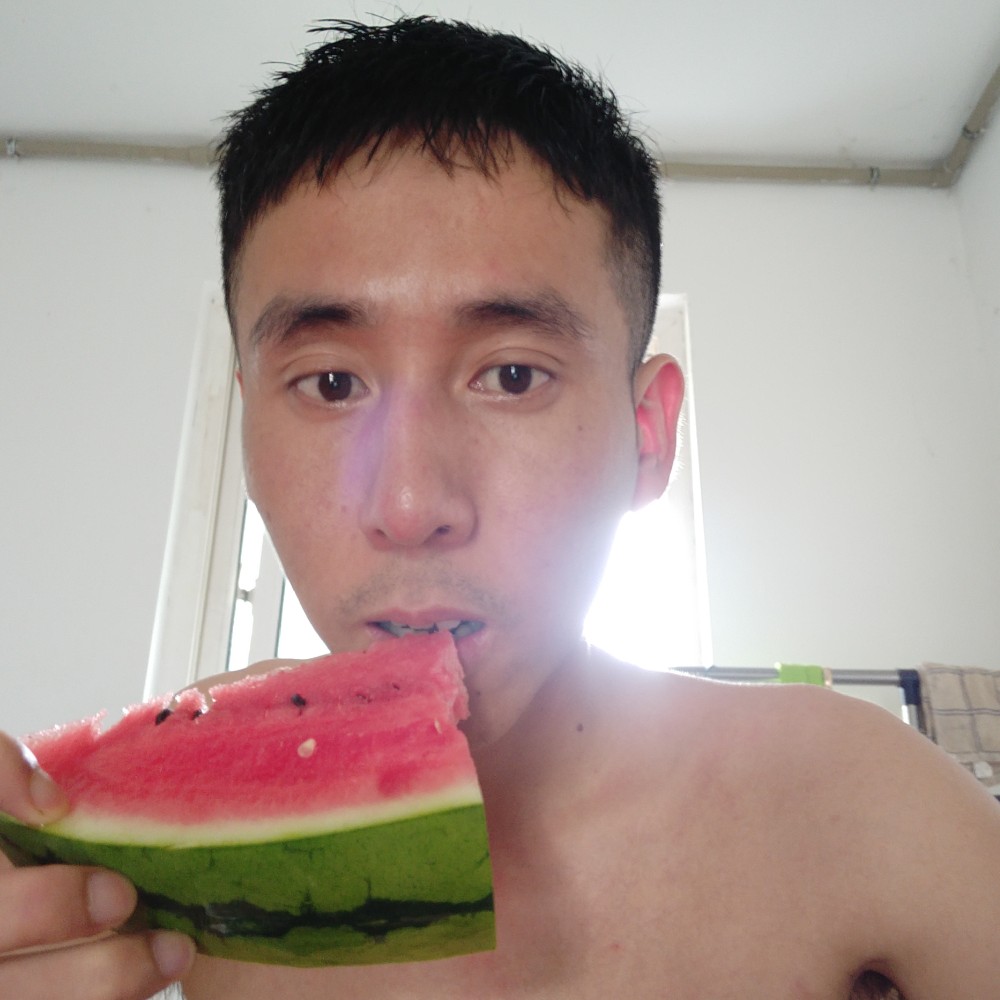 活力月亮。的照片
