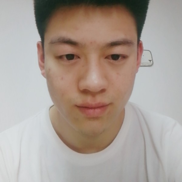 神器田野的照片