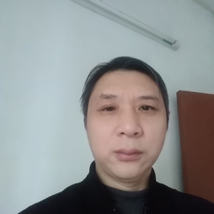 还单身与皮带的照片