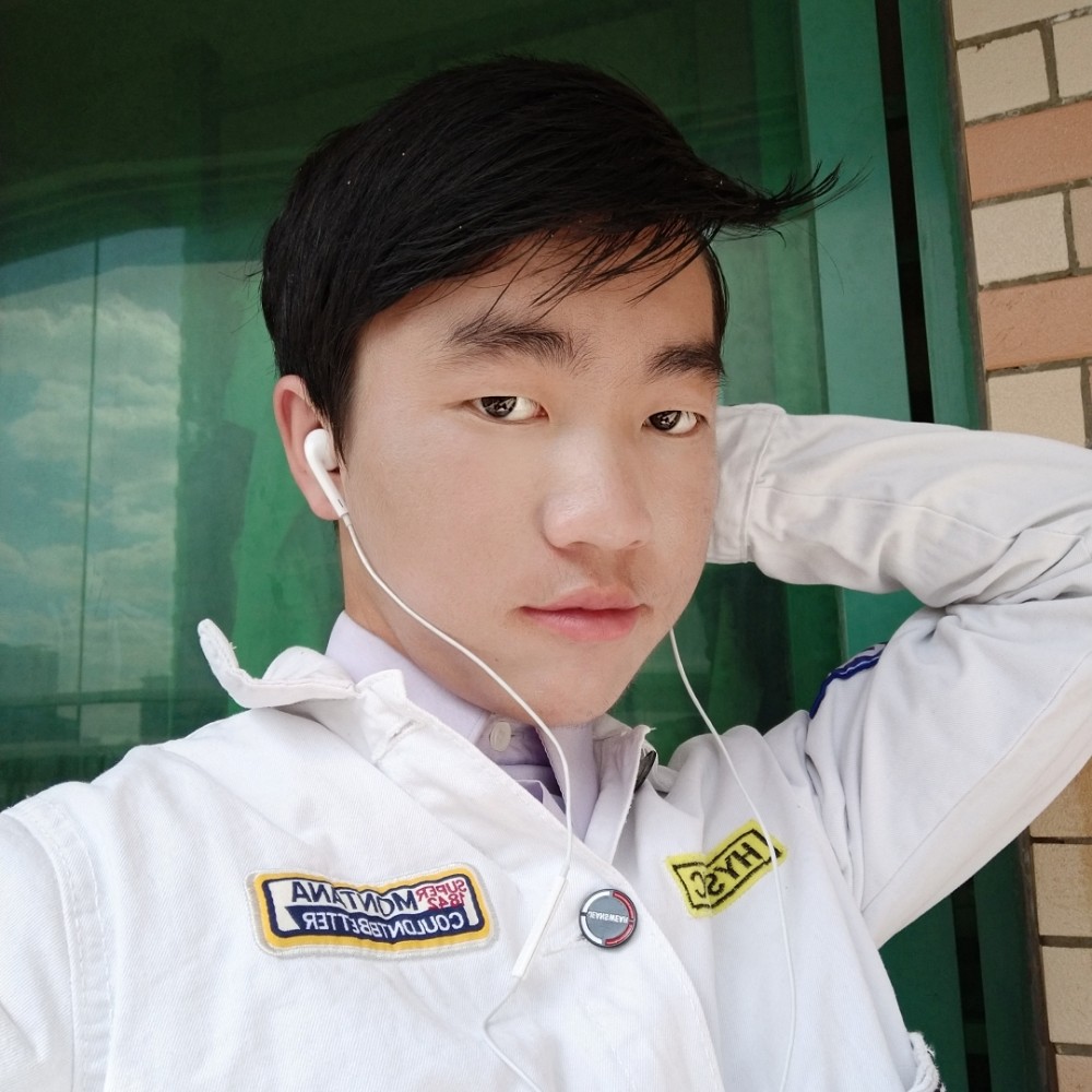 浅唱闻羽毛的照片