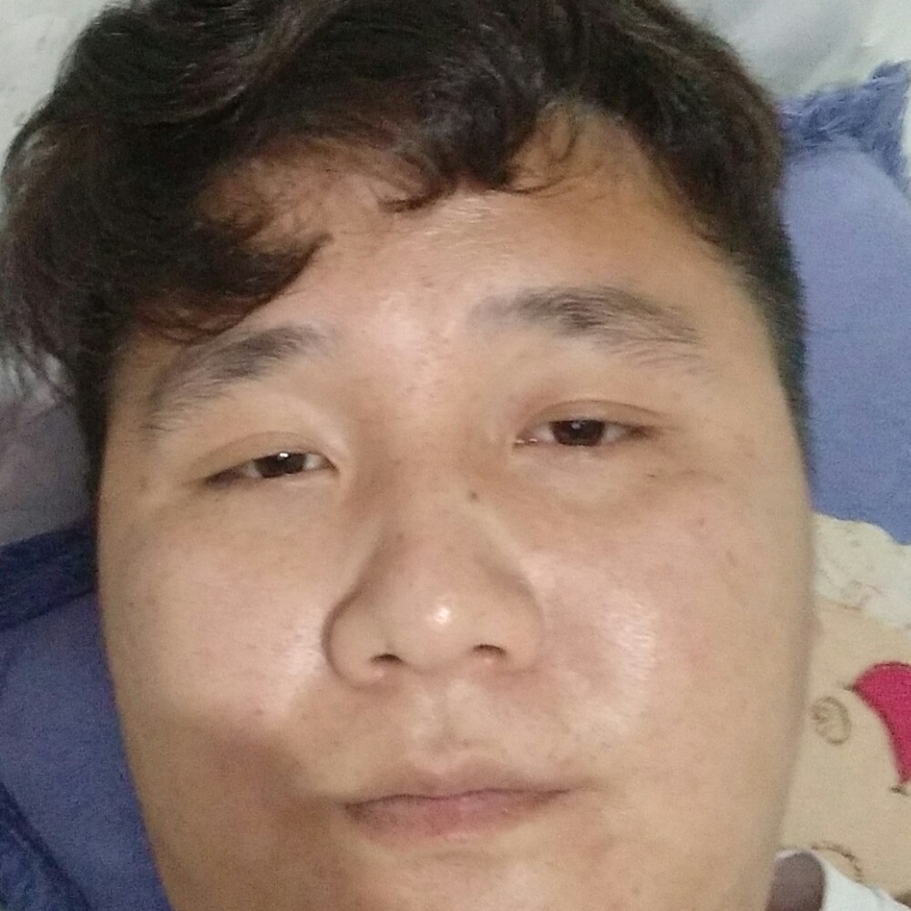 秋风落叶，杰的照片