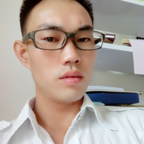 半尘的照片