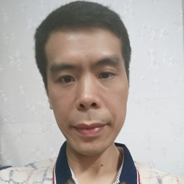 卓笑的照片