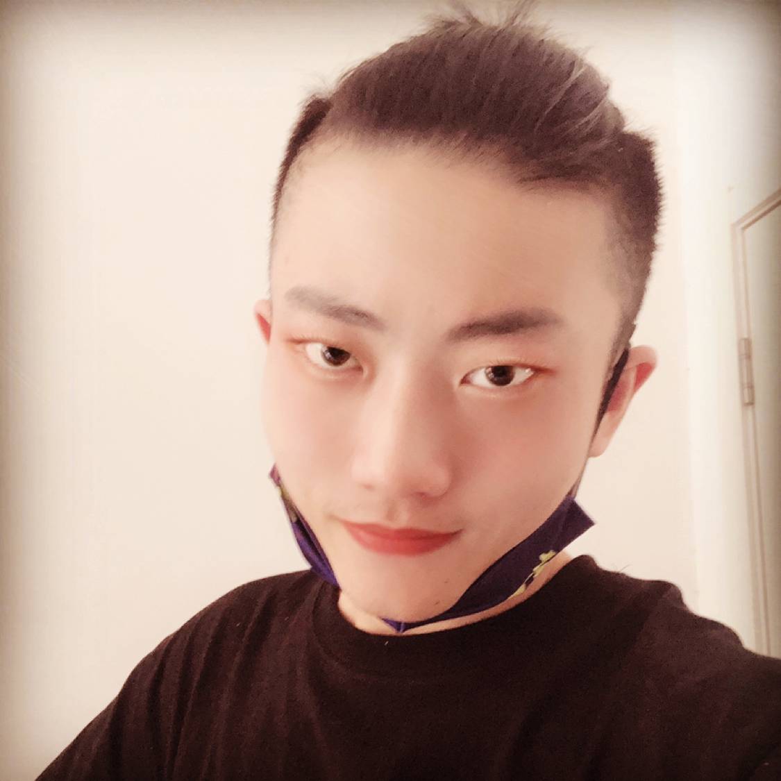 灵巧那锦瑟的照片