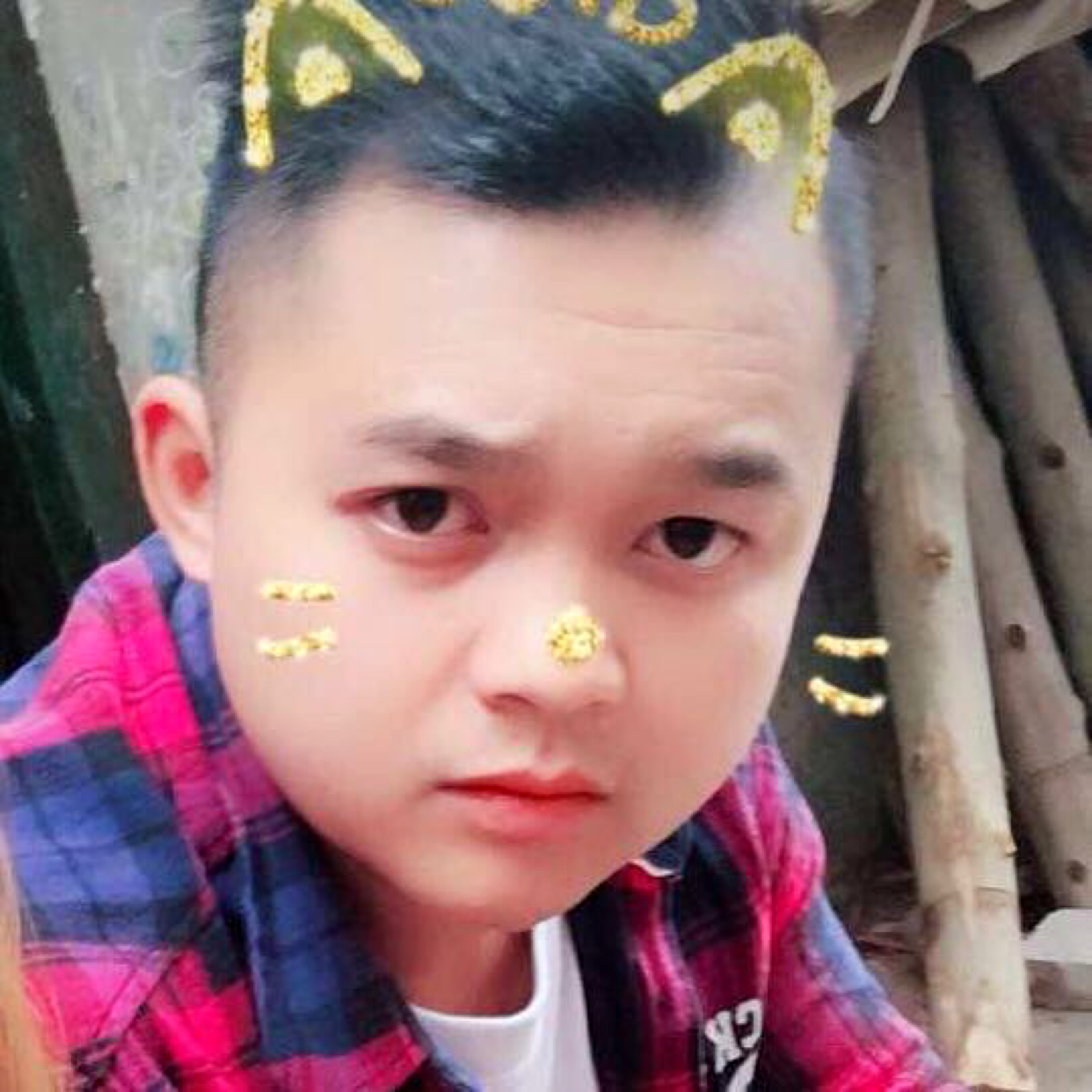 T鉴叔叔的照片