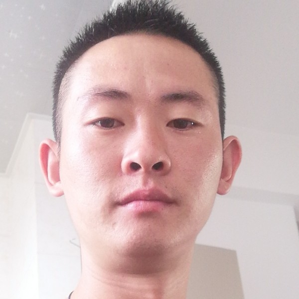 小蝴蝶改变怕孤单的照片