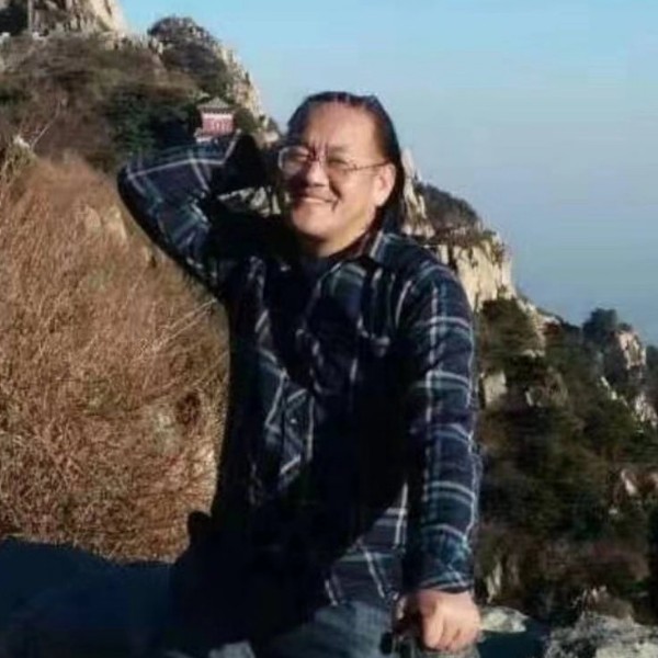 逗哥哥的照片