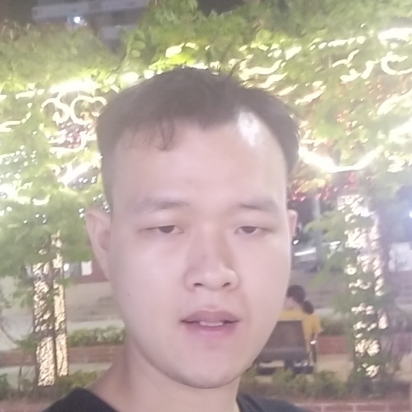 自然的小蘑菇的照片