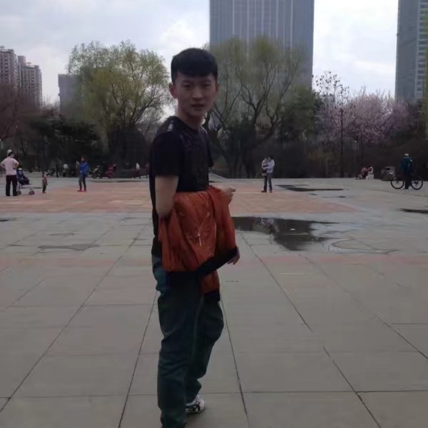 文艺打柜子的照片