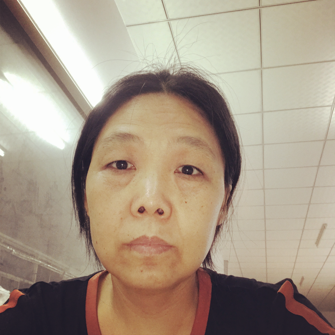 风衣粉色的照片