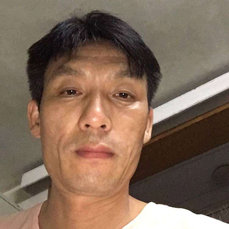 唯一的回首悟空的照片