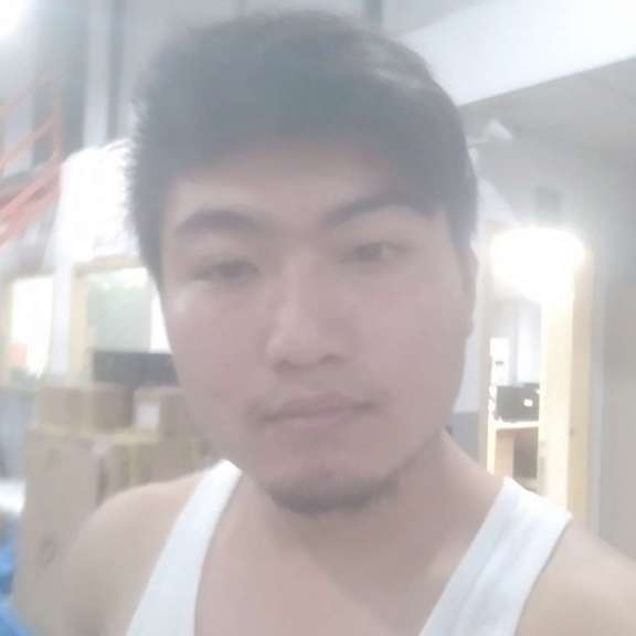 瘦瘦等待小白菜的照片