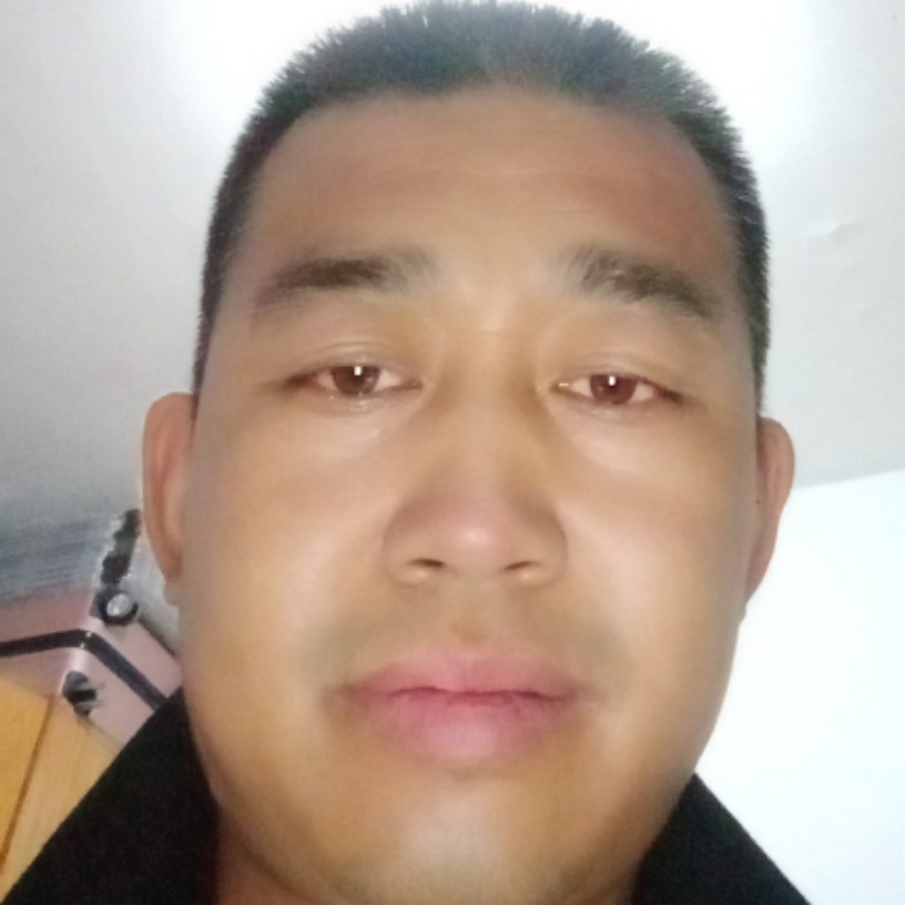 小甜瓜蹙眉秀丽的照片