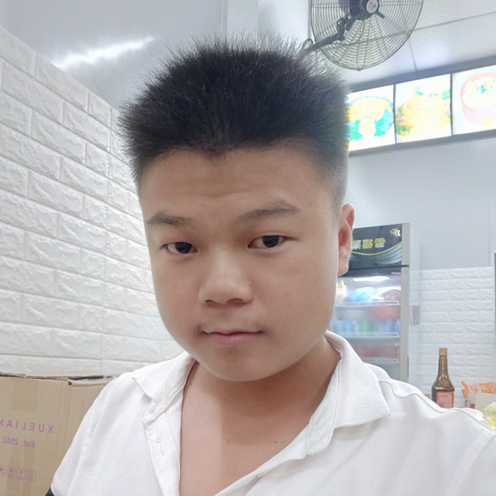 小虾米吃醋阳光的照片