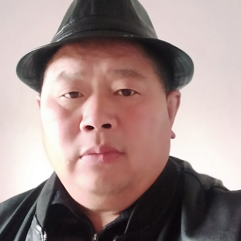 九月秋石的照片