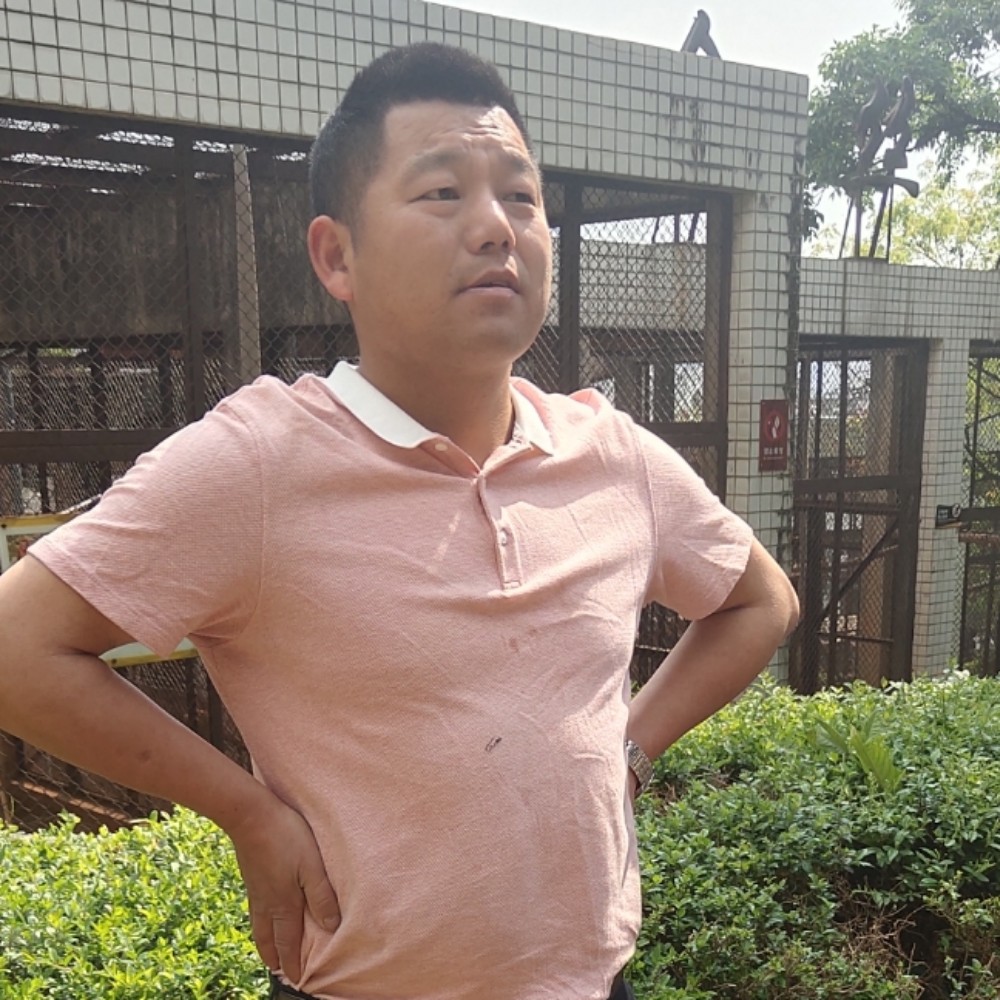 花匠学徒的照片