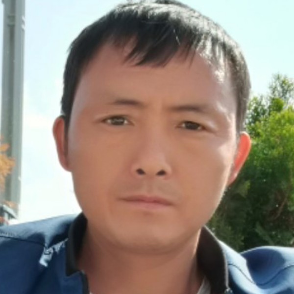 英勇有凉笙的照片