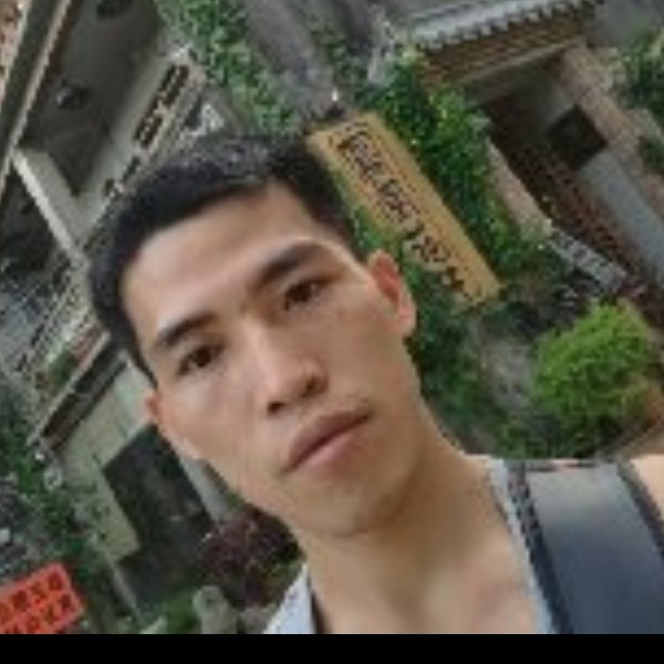 冷酷浅吻往事的照片