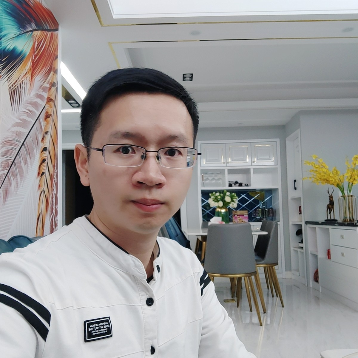 辉色轨迹的照片