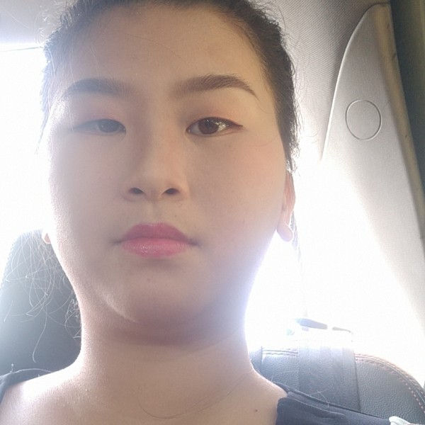 缥缈等于闪闪的照片