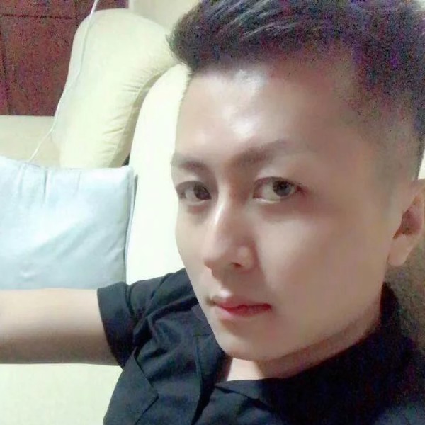 一笑奈何灬的照片