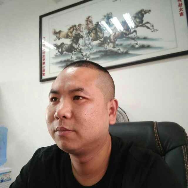 靓丽拾忆篮球的照片