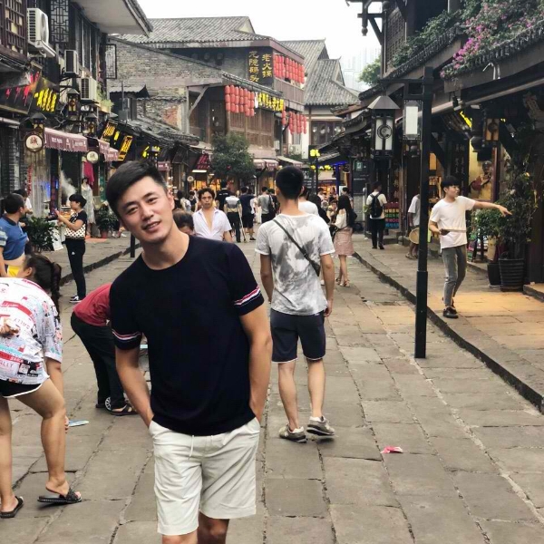 贺楠的照片